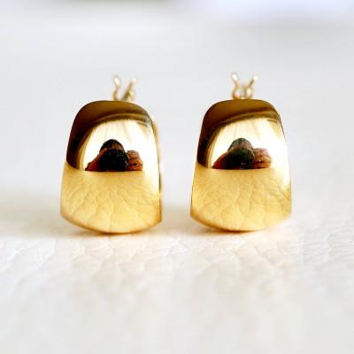 ふるさと納税 昭和町 18金 イエローゴールド(地金)フープピアス (直径11mm) 保証書付 KO-0054 |  | 01