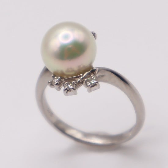 
                  1951 Pt900 あこや本真珠9.2㎜　ダイヤモンド0.11ctリング
                