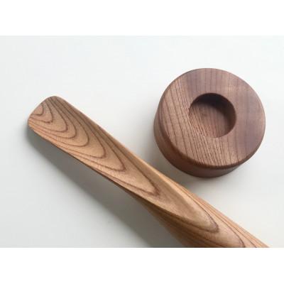 ふるさと納税 茂原市 欅の木で作った立つ靴べら　スタンド付き　1セット　木製　WOOD STUDIO KUZE’S |  | 02