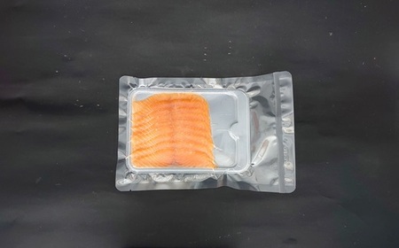 【時鮭スモークサーモン付】北海道日高産 塩いくら小分けパック(60g×14)【全6回定期便】[15-851]
