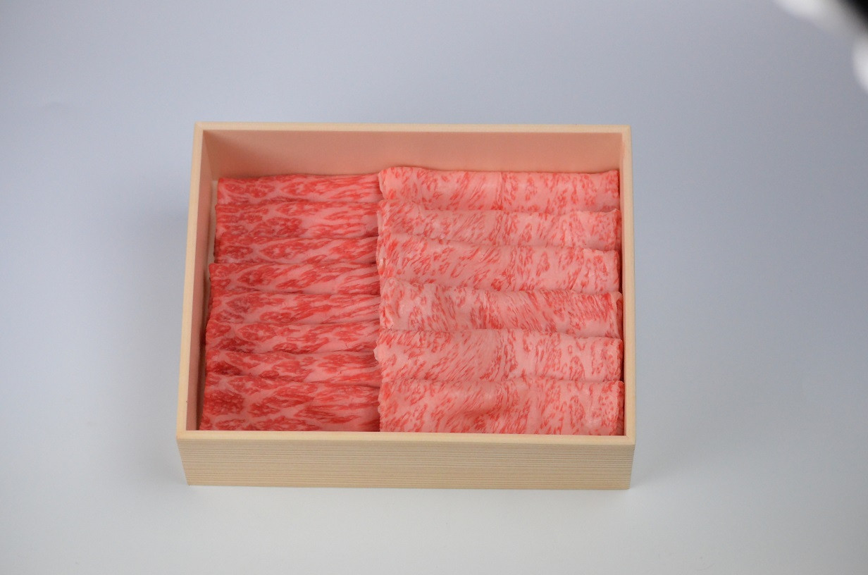 
            鳥取和牛 リブロース&赤身 すき焼き 300g（YG430）
          