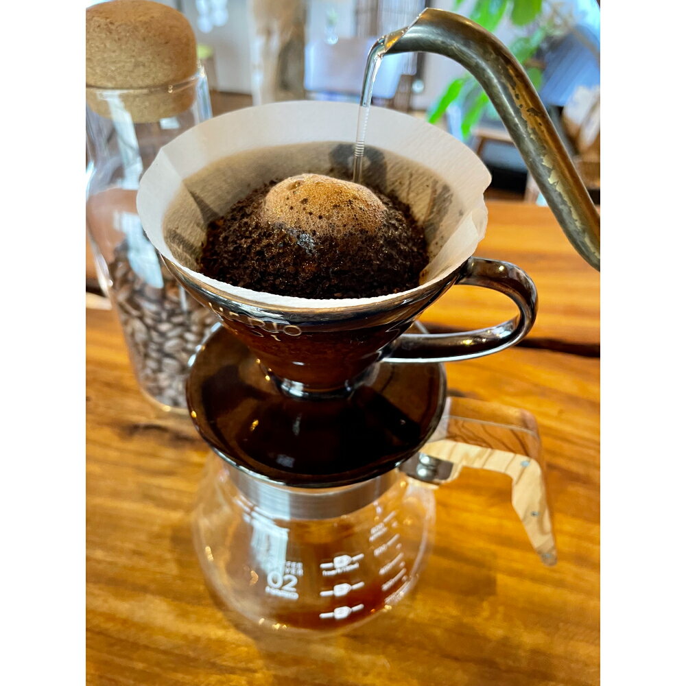 【ふるさと納税】長崎でいちばん南の喫茶店 《粉》 自家焙煎珈琲豆 計600g（200g×3袋） 3種類 コーヒー 深煎り 中深煎り コーヒー豆 珈琲 長崎県 長崎市 送料無料
