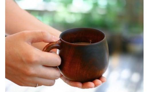 【12月配送】まあるい木のマグカップ | 年内発送 ギフトラッピング対応 木製 飛騨高山 国産 プレゼント 可愛い お祝い 日本製 おしゃれ 人気 おすすめ【オークヴィレッジ】AH053VC12