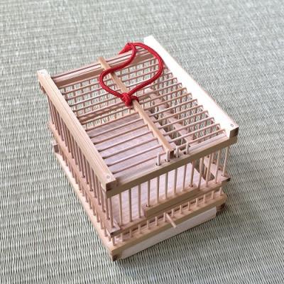 ふるさと納税 静岡市 駿河竹千筋細工 角型虫篭(鈴虫付) |  | 01