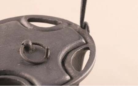 【高岡銅器】鉄燗鍋 七宝漆螺鈿蓋付