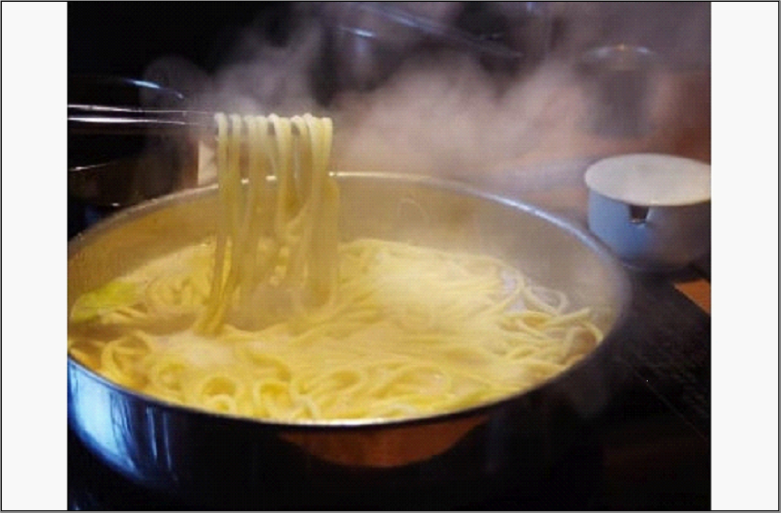 ＜福岡市からお届け＞博多もつ鍋前田屋　味噌味　2～3人前