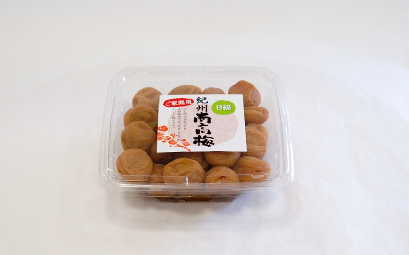 紀州南高梅 うす塩味 家庭用B級 800g/塩分約8％ 【sekifz013B】
