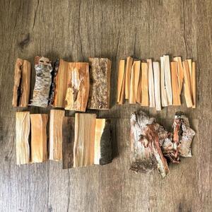 樹種別 薪 お試しセット 2kg | 北海道産 道東産 広葉樹 木の皮 焚き付け 用 薪 焚き火 初心者 ソロキャンプ キャンプ 北海道 釧路町【1410198】