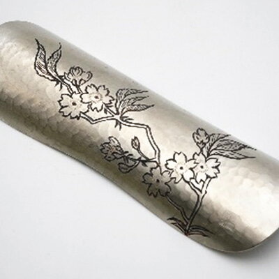 【ふるさと納税】【高岡銅器】銅茶則 桜彫金 民芸品 工芸品 雑貨 キッチン用品 お茶道具 文様 手彫り 茶葉 香り