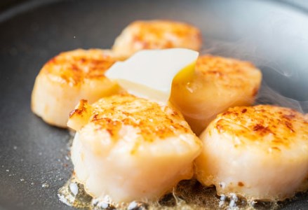 北海道産・超特大級（3L）ホタテ玉冷凍500g ふるさと納税 ほたて 帆立 _F4F-7829