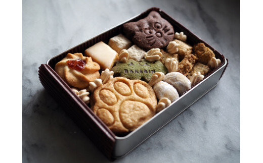 クッキー 缶 詰め合わせ 『ねこ』【手作り 焼き菓子 】スイーツ 菓子 人気 （ 黒猫 肉球 紅茶 抹茶 サブレ くるみ スノーボール 和三盆クッキー レモンサブレ アーモンド メレンゲ ） 神奈川 相模原 BAKERIN ベイクリン ※着日指定不可