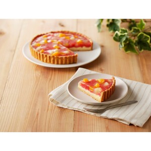 博多地どりローストチキン2㎏・あまおうタルト6号（18㎝）4～6人分【034-0054】