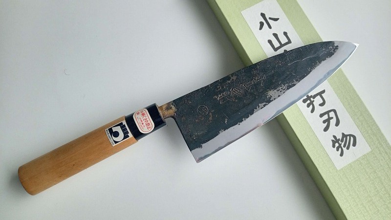 
                  小山本手打刃物　白紙鋼　出刃包丁　6寸　(両刃)【熊本県伝統的工芸品】_U28-0347
                