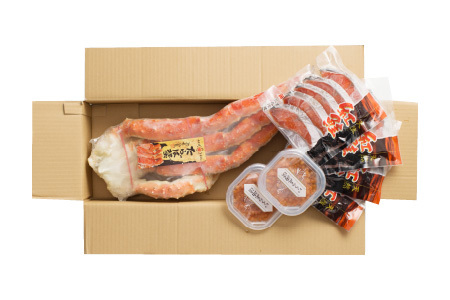 ボイルたらばがに脚約1.8～2kg×1肩、無添加甘塩天然紅鮭5切×4P、いくら醤油漬け(鮭卵)70g×2P D-11059