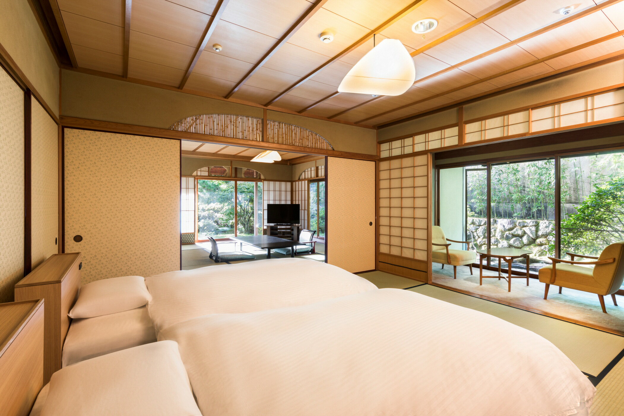 【ふるさと納税】 三養荘　平日限定　1泊2食付ペア宿泊券 ／ 旅行券 伊豆 旅行 温泉 体験 チケット 送料無料 静岡県 241018-01
