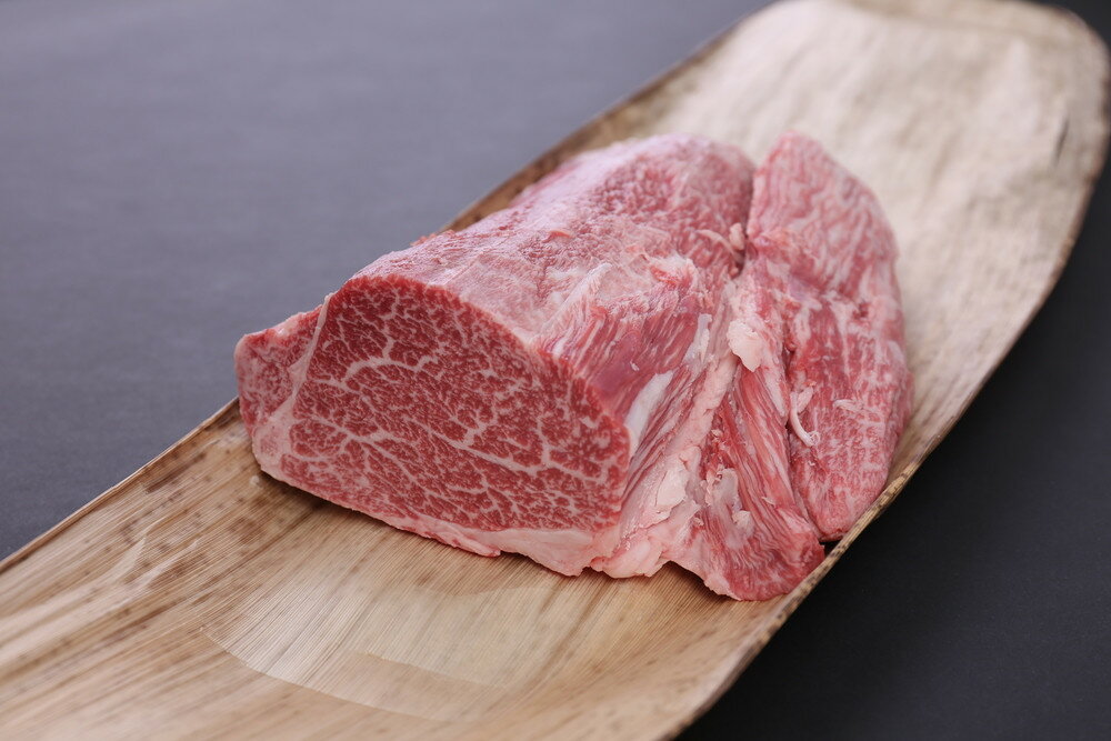 【ふるさと納税】厳選フィレブロック 500g ブランド牛 牛肉 高級 人気 国産 楽天 寄付 返礼品 お歳暮 ギフト プレゼント お祝い 贈り物 ふるさと納税 近江 東近江 H-D03 安田牧場