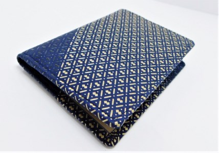 甲州印伝オリジナルブランド「庵（いほり）」 免許証入8209　K0364-C