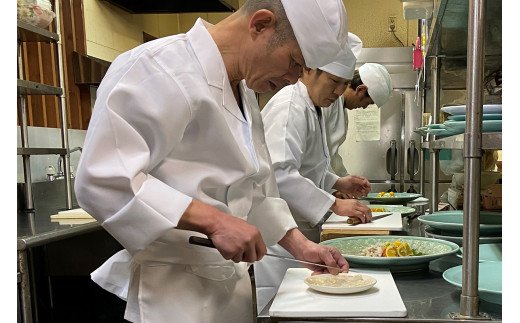 最高級の天然物!臼杵湯の里とらふぐセット(3〜4人前)