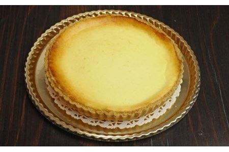 濃厚 ベイクドチーズケーキ （ホール直径21cm） | ホールケーキ 洋菓子 有限会社Frigga 深大寺カフェ