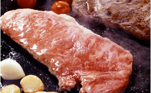 【冷蔵便】神戸牛 ステーキセット 計800g（サーロイン＆柔らか赤身 200g 各2枚）