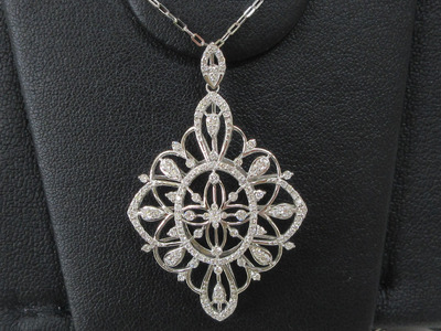 Pt950 1.00ctダイヤペンダント SWCB011-pt