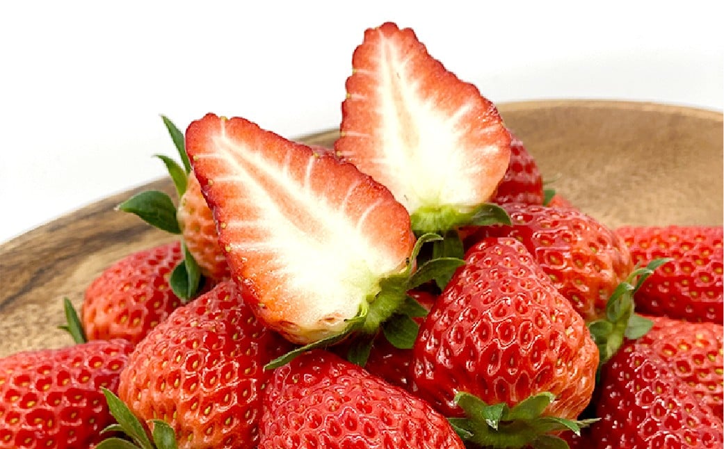 
            特選いちご 化粧箱入り 2パック 約900g 倉敷産 イチゴ いちご 苺 フルーツ 果物 詰め合わせ セット【2025年12月上旬～2026年3月下旬迄順次発送予定】
          