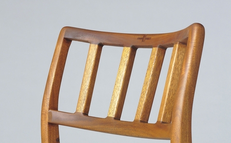 朝日木材 エッダ　ダイニングチェア30201(2脚) レッド≪DC30201S-EL0E3×2≫ 家具 シンプル ダイニングチェア 椅子 リビングチェア 張地 座面 イス リビング 居間 ナチュラル 