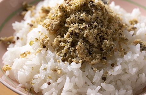鮎塩焼きほぐし（45ｇ×2個）ごはんのお供に！（岐阜の清流「長良川」の鮎です）