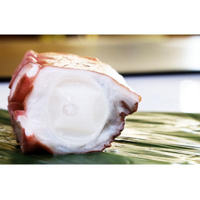 ふるさと納税 斜里町 浜茹で タコ足刺身用 350g前後1本×2パック ミョウバン不使用 |  | 01