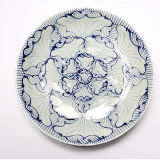 有田焼 そうた窯 染付花弁紋6.5寸深皿 日常使いの お皿 牡丹や芙蓉の花の お皿 花弁紋 お皿 圧倒的人気 深皿 染付の深皿 素敵な お皿 深皿 2枚セット 丸兄 A25-202_イメージ4