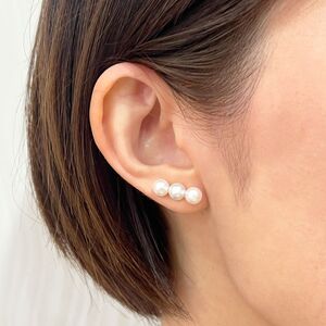 S085-581_あこや真珠 天草 ピアス 3連 6mm - 6.5mm ホワイトピンク 真珠