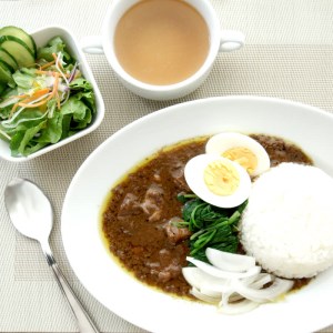 マウンテン ビーフカレー 中辛 ５食セット ： レトルトカレー カレー