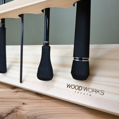 ふるさと納税 横手市 WOOD WORKS ロッドスタンド20本掛け 本体カラー:ナチュラル/フェルトカラー:ブラック |  | 03