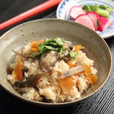 ふるさと納税 山田町 三陸山田 炊き込み ごはん の素( 帆立 ・ 牡蠣 各1袋)セット |  | 01