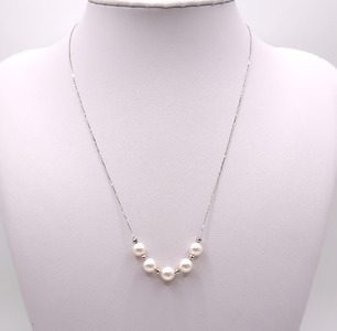 2035 Pt　あこや本真珠5個付　5.5～6.0㎜スライドタイプネックレス