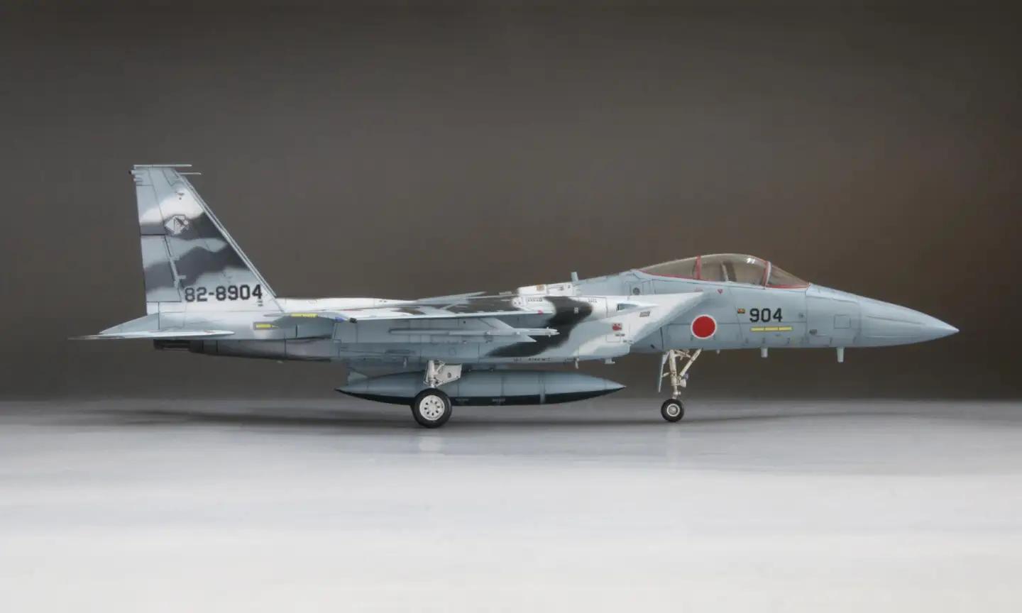航空自衛隊 F-15J アグレッサー[904号機 ブラック／ホワイト]