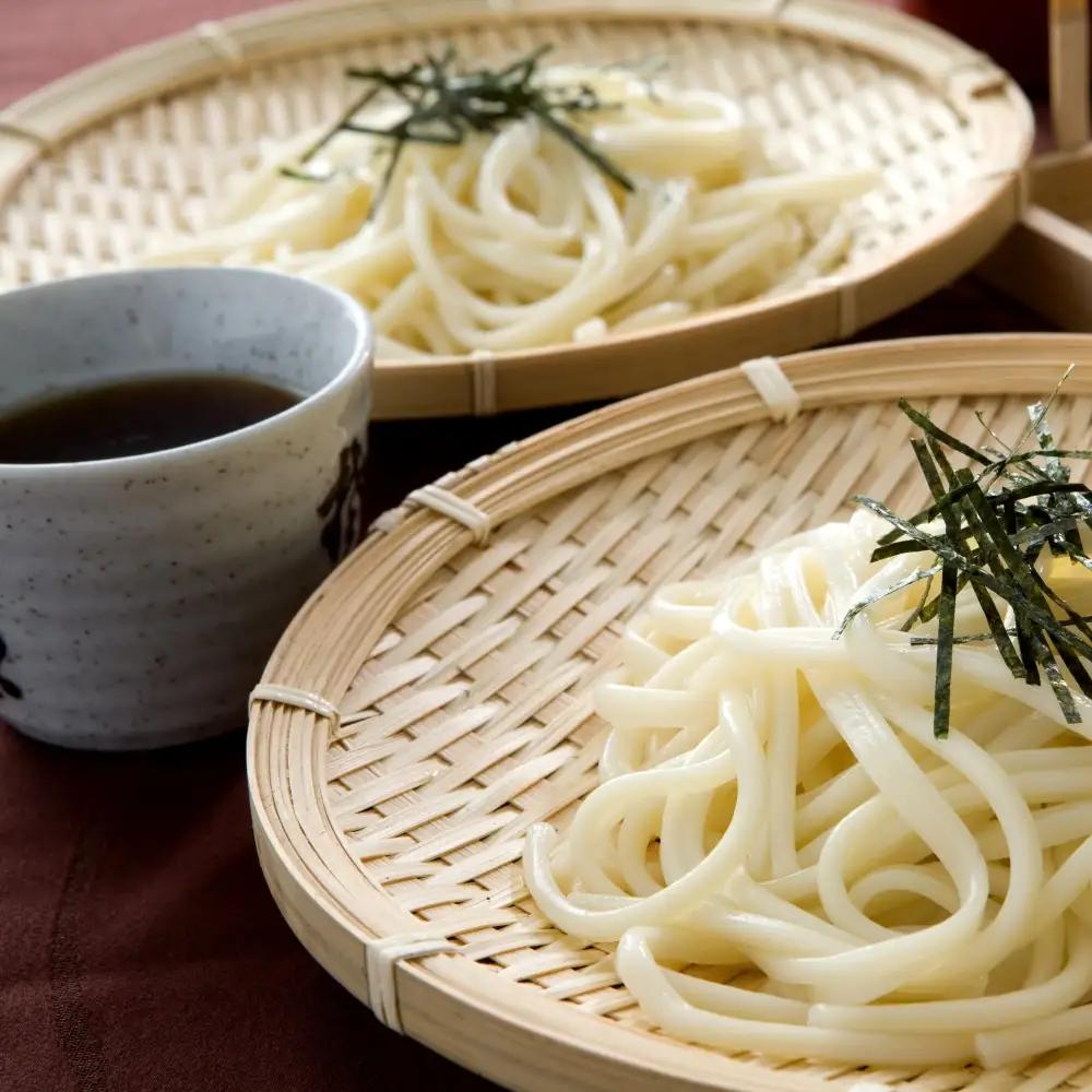 TV番組「マツコ＆有吉 かりそめ天国」紹介店　一等粉のみを使用した「金魚印」 手延うどん 12束･30食分【渡辺手延製麺所 金魚印 大矢知 伝承の味 高級麺 特産 麺 手延べめん 乾麺 うどん 手延べ