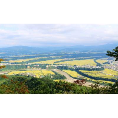 ふるさと納税 津南町 【毎月定期便】魚沼産コシヒカリ　津南町生産者組織「段丘会」のお米　段丘の華　5kg全3回 |  | 01