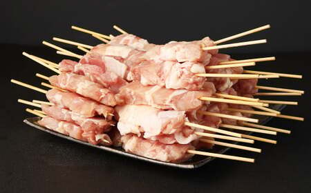 あべどり もも串 50本／焼き鳥 焼鳥 やきとり 鶏肉 モモ お肉 串焼き バーベキュー BBQ アウトドア 国産 冷凍