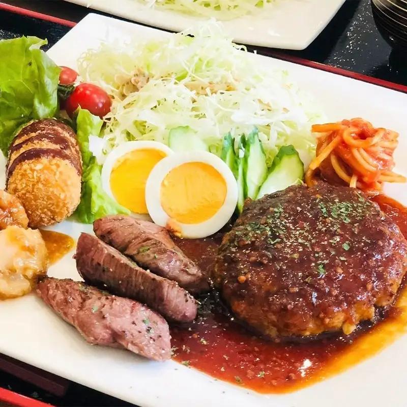 九州産黒毛和牛入り 手ごねハンバ－グ 140g×8個(合計1.12kg) 冷凍