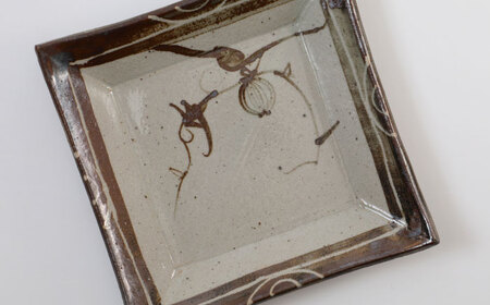 【唐津焼】絵唐津正方形陶板 / 取り皿 取り皿 取り皿 取り皿 取り皿 取り皿 取り皿 / 佐賀県 / 大杉皿屋窯 [41ABAC003]