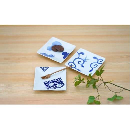 有田焼 お薦めの染付正角皿 3点セット【そうた窯】食器 器 うつわ 角皿 正角皿 小皿 取皿 染付 ブルー 手描き 3枚 セット 35000円 食洗機対応 A35-36_イメージ4
