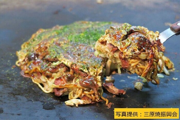 テング・マルサンお試し500ml×4本セット(お好み/半とん/ウスター/すし酢×各1本) 中間醸造 テングソース ソースセット お好み焼き とんかつ 串揚げ 焼きそば お寿司 ちらし寿司 酢 すし飯 酢の物 調味料 001025