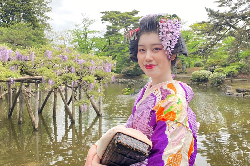 あきた舞妓と街歩きプラン 1グループご招待(2〜9名様)