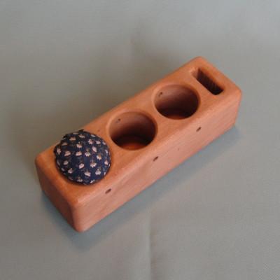 ふるさと納税 恵那市 糸立てと針山のセット |  | 02