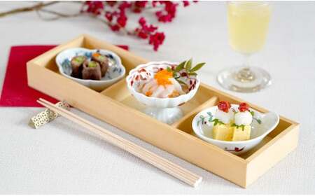 皓洋窯 有田焼 縁起豆皿3点セット 手描き ハレの日 祝 小皿 高台 3枚 皿 食器 うつわ 器 ギフト 贈り物 30000円 3万円 dl003