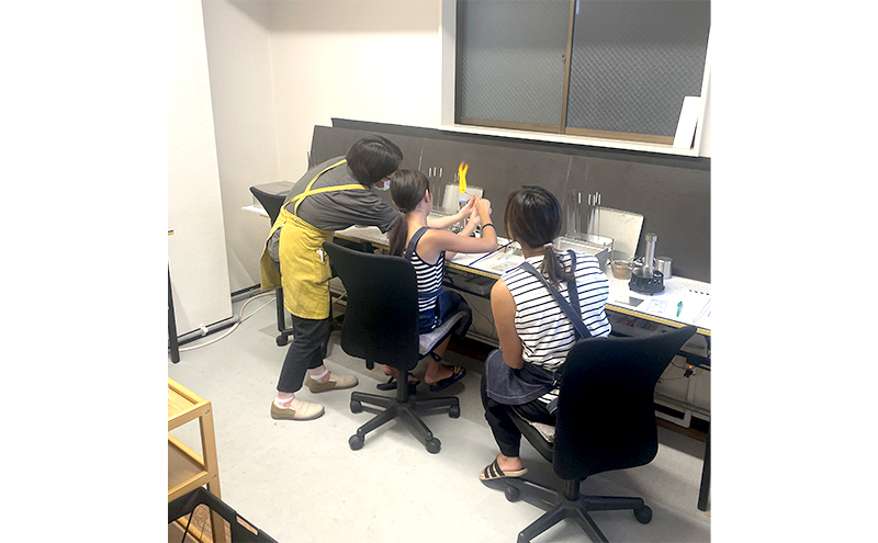 ガラス工芸 ワークショップチケット 【とんぼ玉作り体験 1玉作成プラン】 1名様 ★お好きな色のストラッププレゼント トンボ玉 手作り ワークショップ 体験 チケット Beans Roots 東京都 