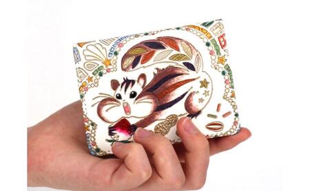 【文庫屋大関】箱まち小銭入れ くいしんぼリス【皮革工芸品】 革製品 工芸品 民芸品 牛革 財布 小銭入れ 小物入れ お祝い ギフト プレゼント 墨田区 東京都