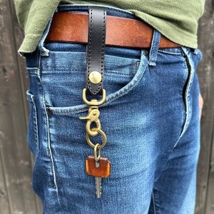 ラフテール【真鍮キーホルダー】ブラック×ブラック　AC-KH-BR-BKBK【1639852】