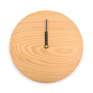 Wooden clock 木の時計（秋田杉） インテリア シンプル 丸型 掛け時計 木のぬくもり ナチュラル リビング 寝室 店舗 お店  無地タイプ